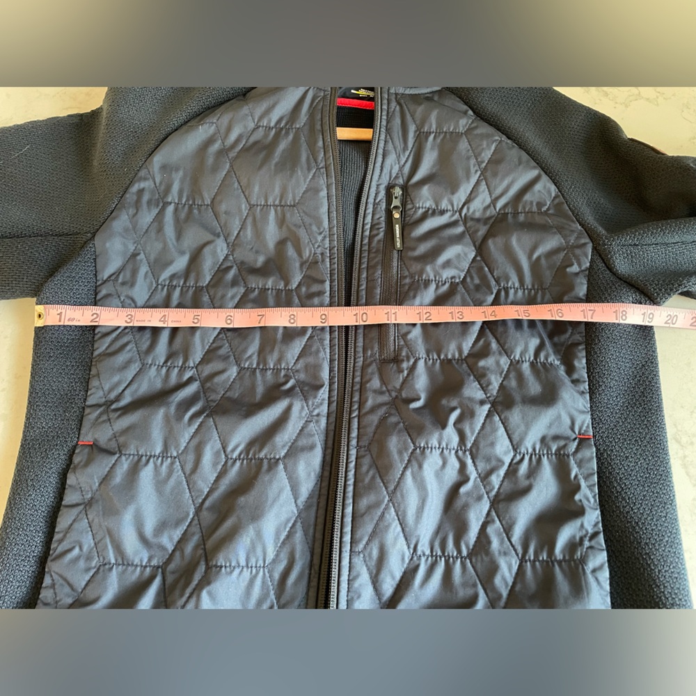 Helly Hansen Dark Blue Quilted Jacket - Picture 7 of 9